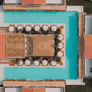 **** Otel The Pearl Türkiye